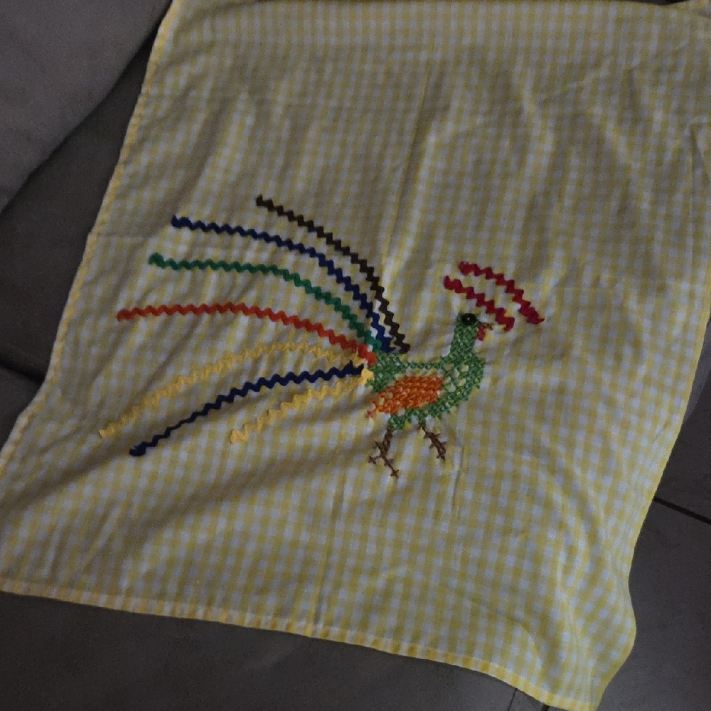 Handmade (4) Yellow Gingham Embroidered Rooster Cloth